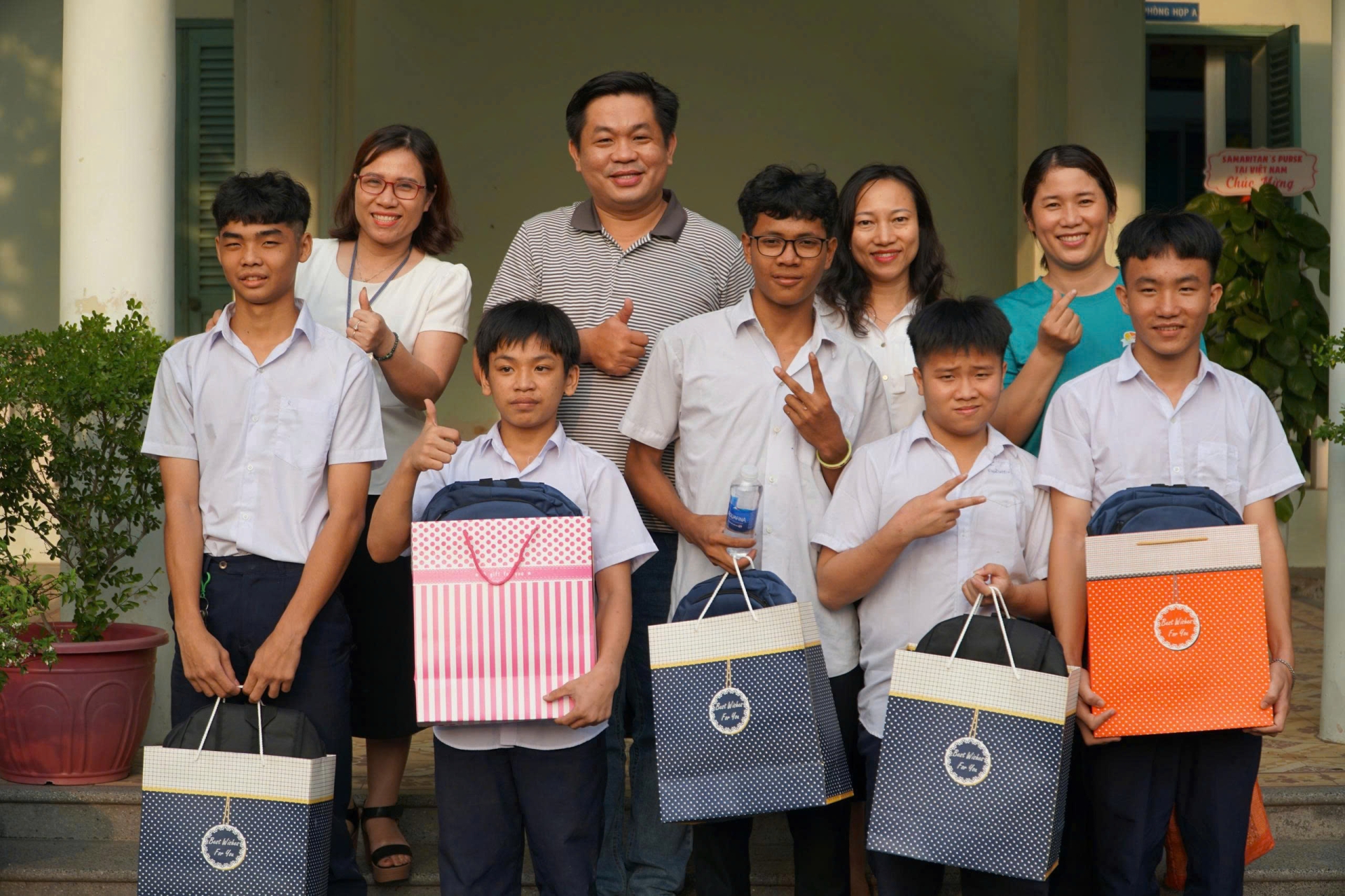 NHÌN LẠI HÀNH TRÌNH YÊU THƯƠNG – VUI CHƠI ĐỂ HỌC TẬP VÀ PHÁT TRIỂN