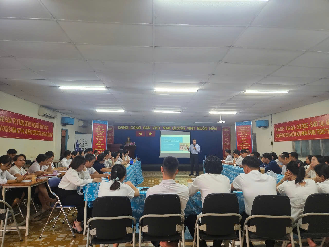TẬP HUẤN NÂNG CAO NĂNG LỰC CHUYÊN MÔN VỀ BẢO VỆ, CHĂM SÓC VÀ HỖ TRỢ TRẺ EM NĂM 2026