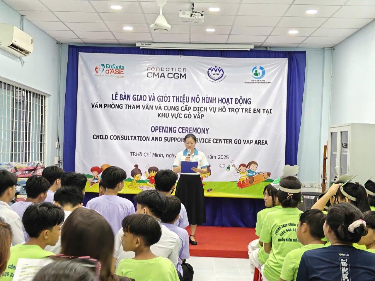 LỄ BÀN GIAO VÀ GIỚI THIỆU MÔ HÌNH HOẠT ĐỘNG VĂN PHÒNG THAM VẤN VÀ CUNG CẤP DỊCH VỤ HỖ TRỢ TRẺ EM TẠI KHU VỰC GÒ VẤP