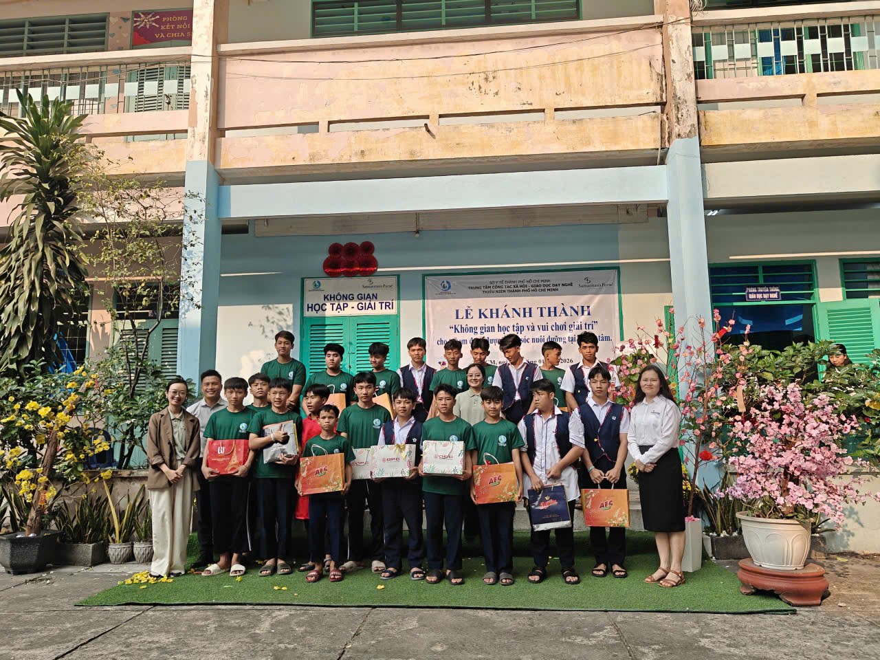 ? KHÁNH THÀNH “KHÔNG GIAN HỌC TẬP VÀ GIẢI TRÍ” CHO TRẺ EM CÓ HOÀN CẢNH ĐẶC BIỆT ?