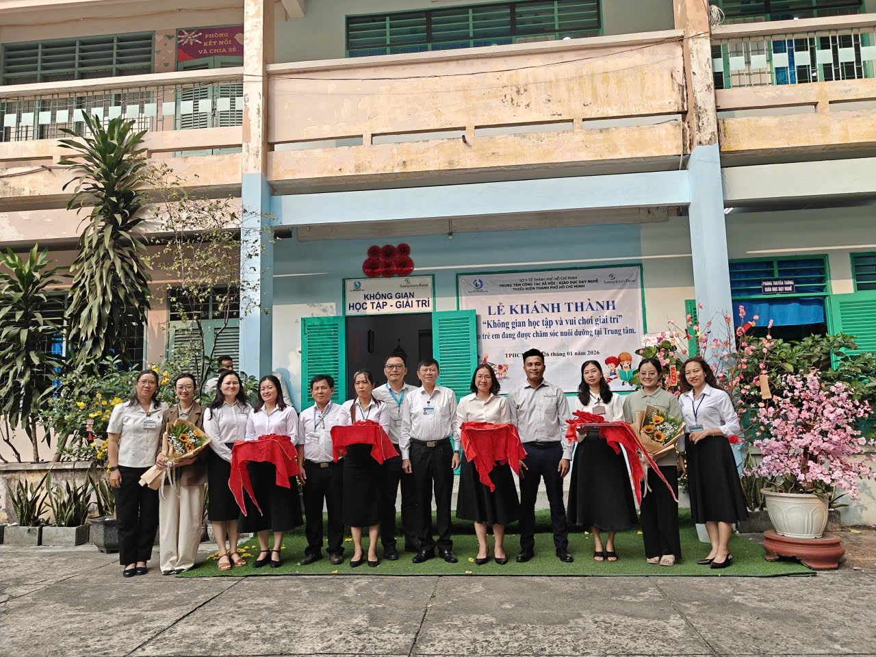 ? KHÁNH THÀNH “KHÔNG GIAN HỌC TẬP VÀ GIẢI TRÍ” CHO TRẺ EM CÓ HOÀN CẢNH ĐẶC BIỆT ?