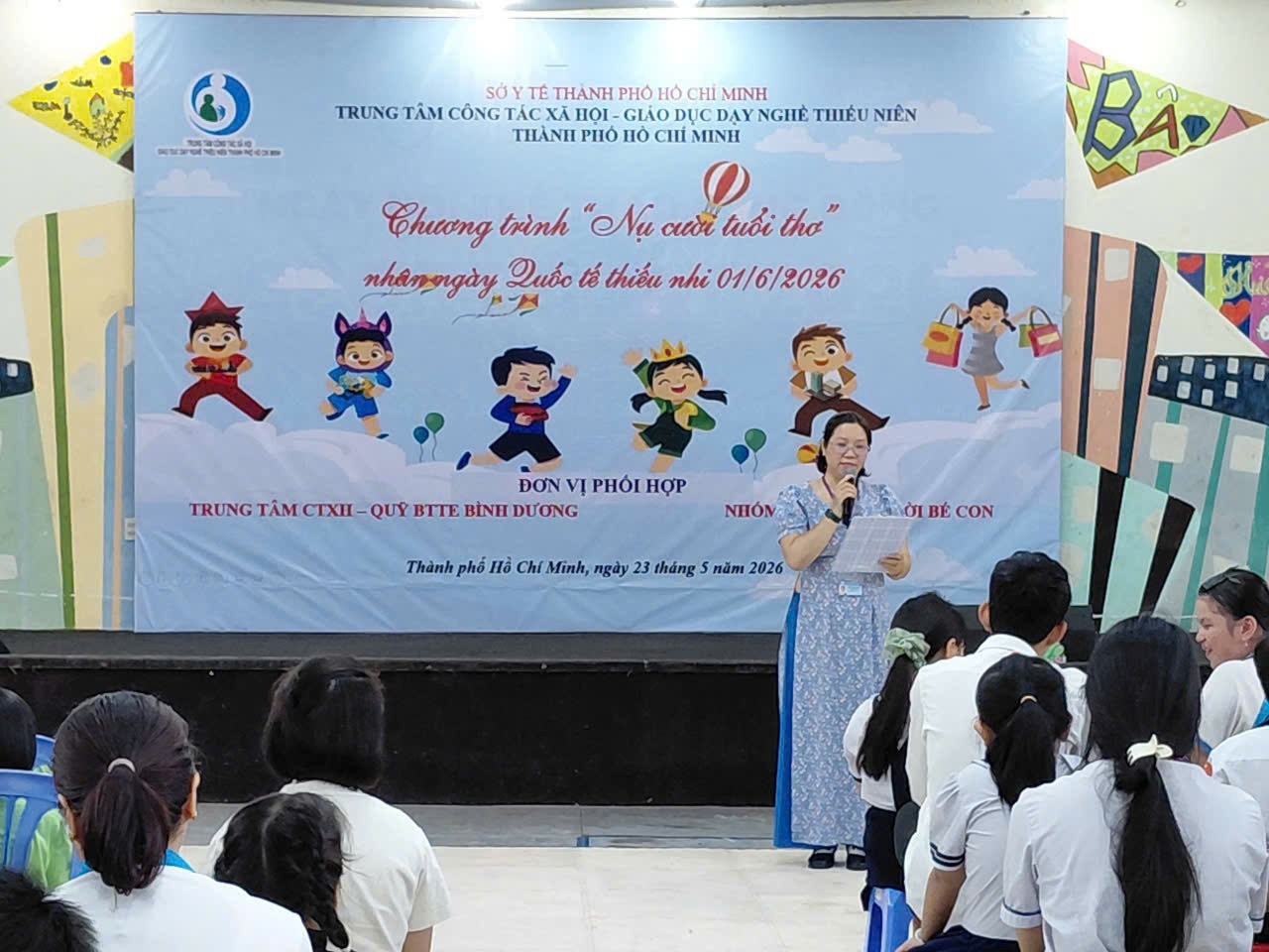 Trao yêu thương - để trẻ em đều được phát triển an toàn và toàn diện.
