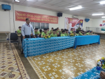 NHỮNG TẤM THẺ CĂN CƯỚC – CÁNH CỬA MỞ RA TƯƠNG LAI CHO CÁC EM NHỎ